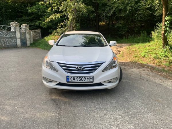 Hyundai Sonata YF 2013 (9309) — оренда в Києві
